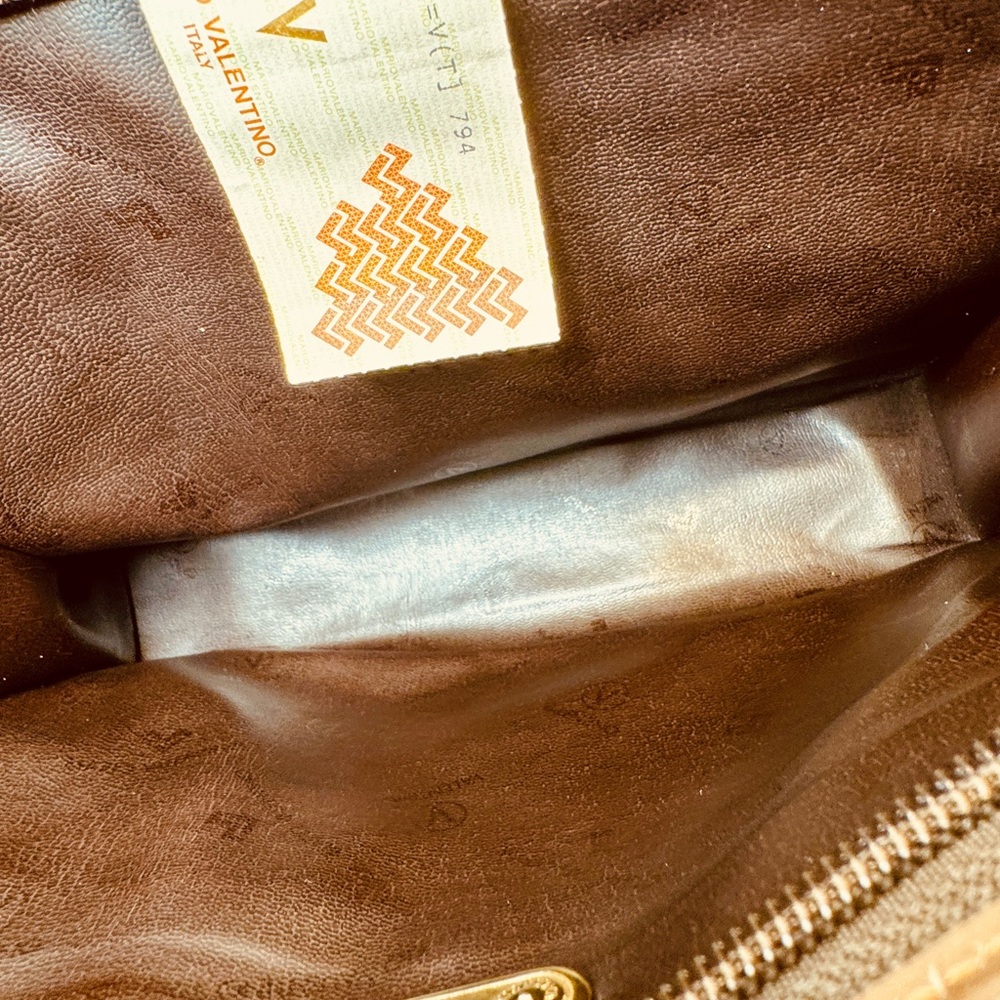 Valentino Gravani Not Rudolf Damt Gravani this is Gravani Tan Leather Clutch - Picture 9 of 16